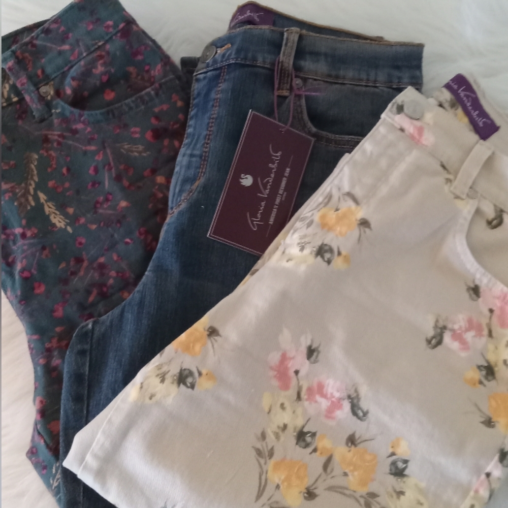 3Pcs Gloria Vanderbilt - Denim Jeans & Capri Style Design 8P